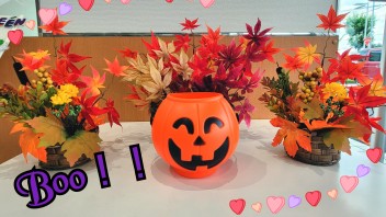 連休のご案内と、ハロウィン仕様になりました！